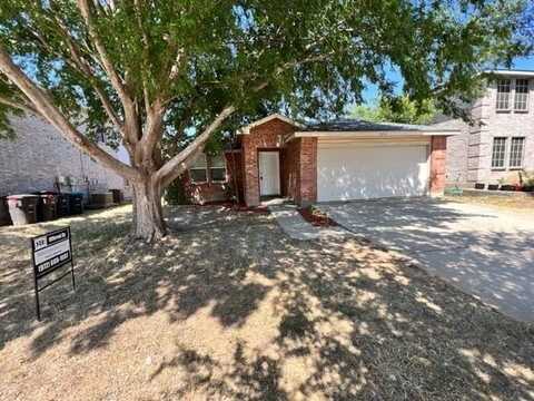 16541 Jasmine Springs Drive, Fort Worth, TX 76247