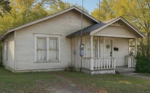 1317 Hunt Street, Commerce, TX 75428