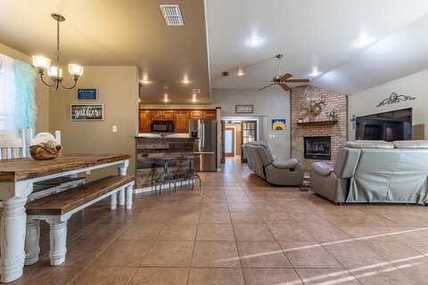 244 Point Circle, Pilot Point, TX 76258