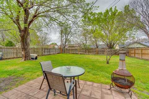 2405 Havenwood Drive, Arlington, TX 76018