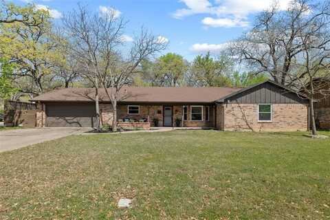 7301 Martha Lane, Fort Worth, TX 76112