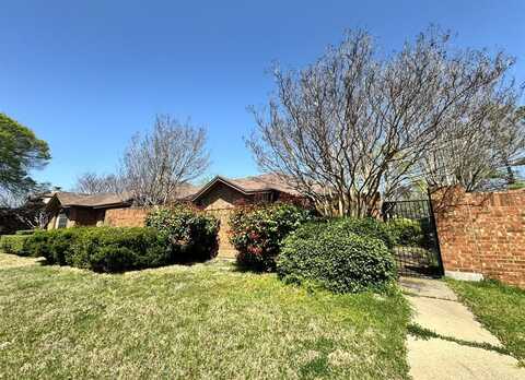 10327 Oak Branch Lane, Dallas, TX 75227