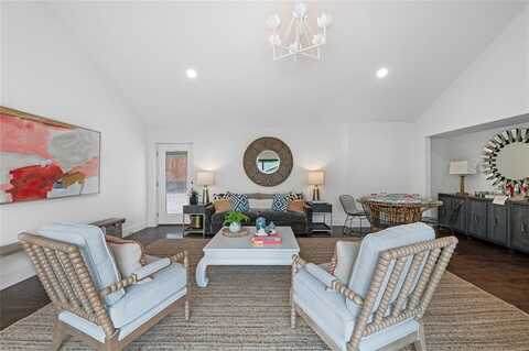 4209 Westmont Court, Fort Worth, TX 76109