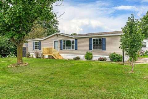 7368 NE Berwick Dr, Ankeny, IA 50021