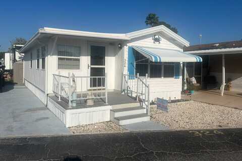 9412 New York Ave, Hudson, FL 34667