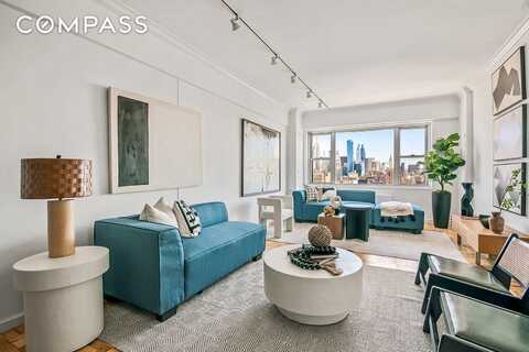 60 East 8th Street, New York, NY 10003