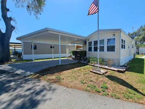 38648 Ewell Rd, Zephyrhills, FL 33540
