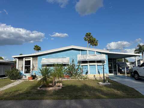 4526 TANGELO DR., Zephyrhills, FL 33541