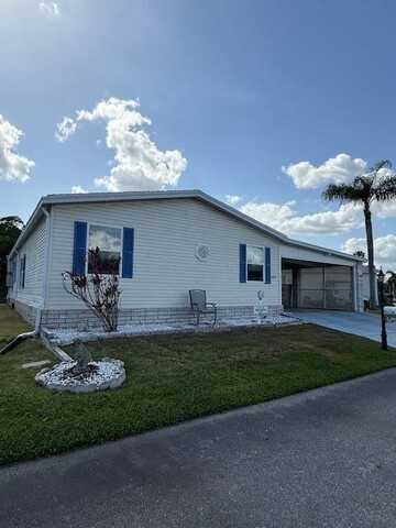 658 Waterfront Drive, Auburndale, FL 33823