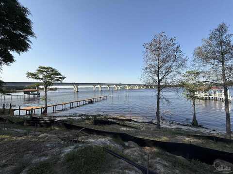 Gordon Wells Dr, Milton, FL 32583