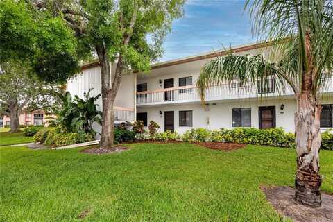 129 LAKEVIEW WAY, OLDSMAR, FL 34677