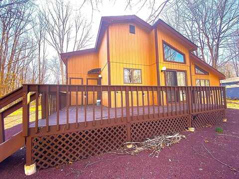 24 Spencer Lane, Albrightsville, PA 18210