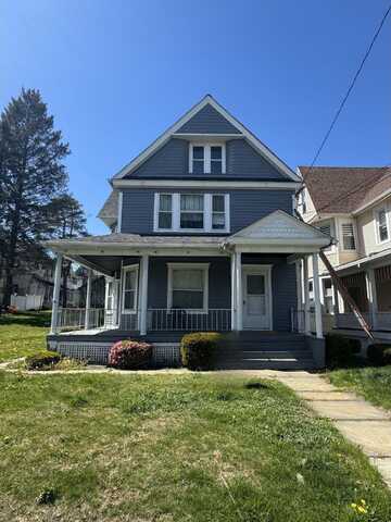 611 N Hyde Park Avenue, Scranton, PA 18504