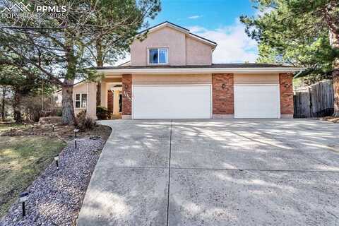 1055 Hunters Ridge Drive, Colorado Springs, CO 80919