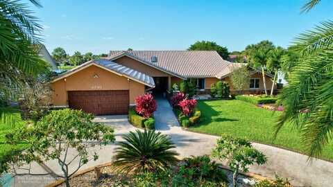 8701 Banyan Ct, Tamarac, FL 33321