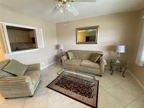 278 Newport R, Deerfield Beach, FL 33442
