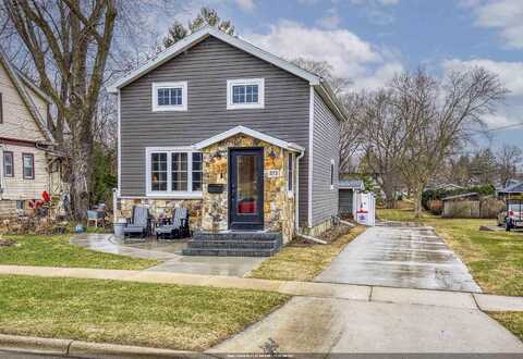 373 N WALNUT Street, MAYVILLE, WI 53050
