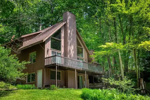 740 MELANIE Lane, ONEIDA, WI 54155