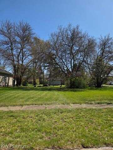 2500 LITTLE Street, Port Huron, MI 48060