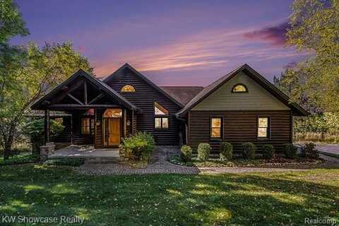 988 RIDGELINE Drive, Boyne City, MI 49712