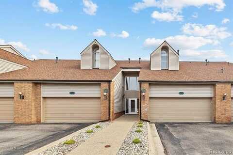 3422 Adams Shore Drive, Waterford, MI 48329