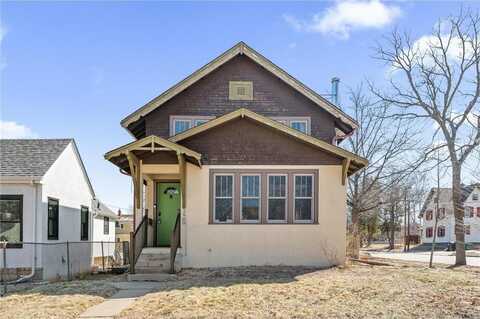 3900 Queen Avenue N, Minneapolis, MN 55412