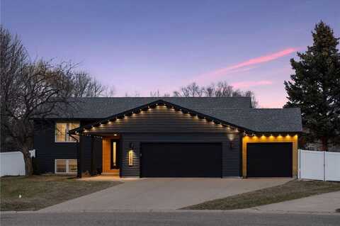 8251 208th Street W, Lakeville, MN 55044