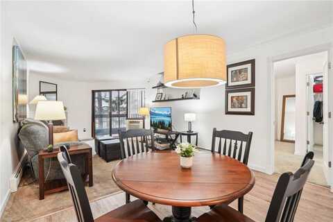7621 Edinborough Way, Edina, MN 55435