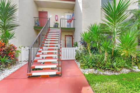 18 Willowbrook Lane, Delray Beach, FL 33446