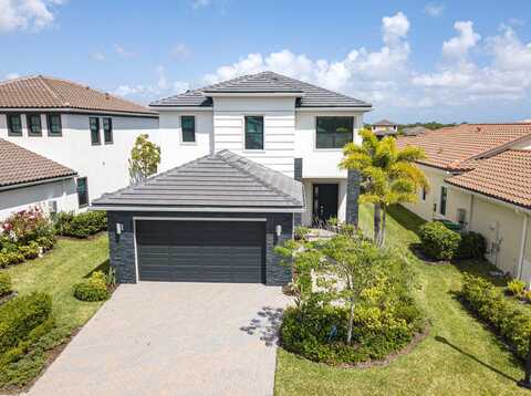 537 SE Fascino Circle, Port Saint Lucie, FL 34984