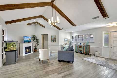 1127 E Seminole Avenue, Jupiter, FL 33477