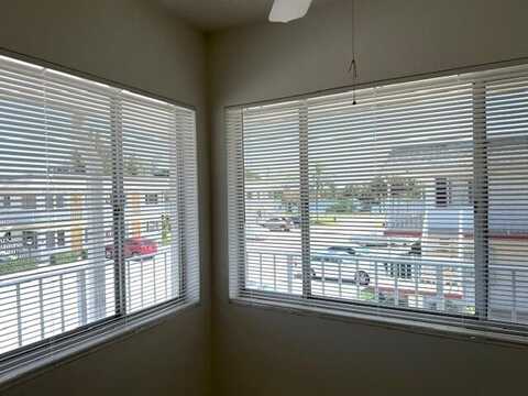 3320 Lake Osborne Drive, Lake Worth, FL 33461
