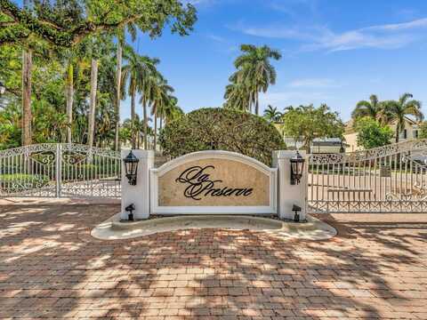2110 SW 14 Avenue, Fort Lauderdale, FL 33315