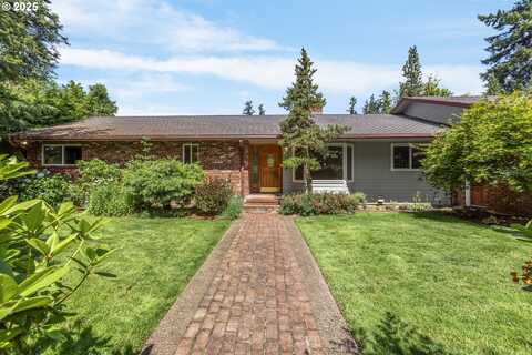 6503 KINNS RD, Woodburn, OR 97071