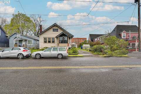 5417 NE 15TH AVE, Portland, OR 97211