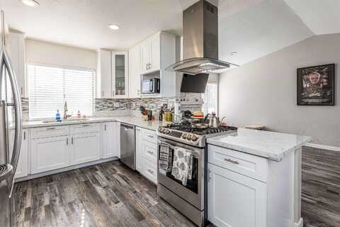 2749 Pikake St, San Diego, CA 92154
