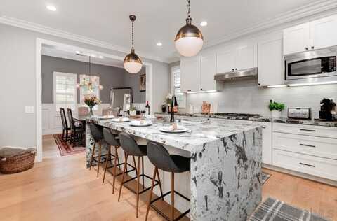 15677 Via Montecristo, San Diego, CA 92127