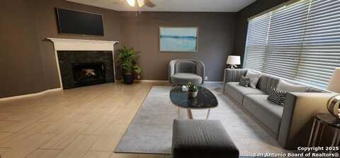 15710 Robin View, San Antonio, TX 78255