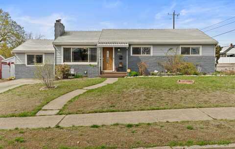 3929 N Cannon St, Spokane, WA 99205
