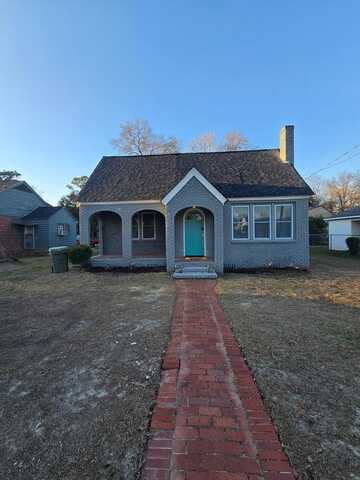 25 Poinsett Dr, Sumter, SC 29150