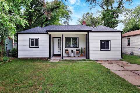 1545 N Volutsia Ave, Wichita, KS 67214