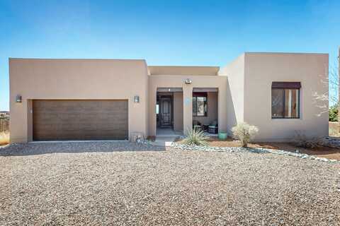 8 Via Secunda, Santa Fe, NM 87507