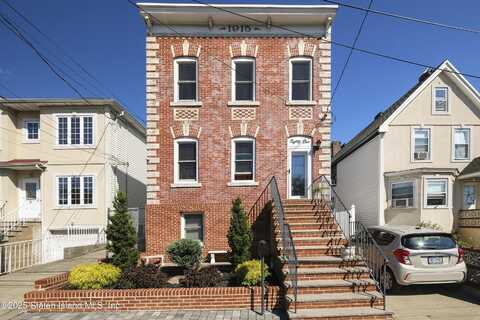 81 Sumner Avenue, Staten Island, NY 10314