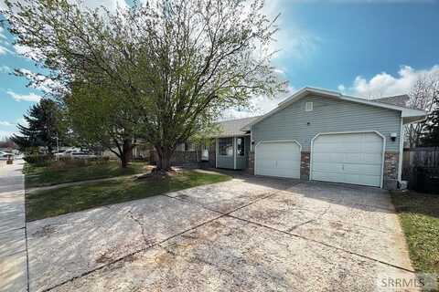 978 Periska Way, Idaho Falls, ID 83402