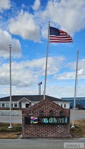 2535 N Boulevard, Idaho Falls, ID 83401