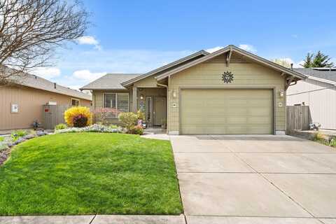 1352 Kyle Street, Medford, OR 97501