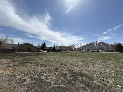 2410 Woodside Blvd, Hailey, ID 83333