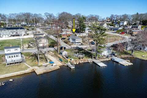24 East Shore Drive, Coventry, RI 02816