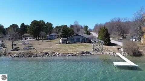 9200 Angell Road, Williamsburg, MI 49690