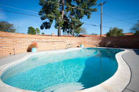 1838 N Campbell Avenue, Tucson, AZ 85719